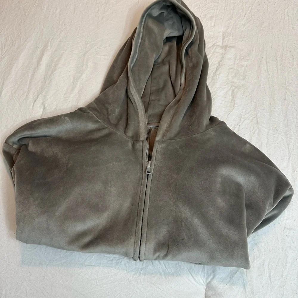 SKIMS Velour Zip Up Hoodie - Smoke - Picture 5 of 6